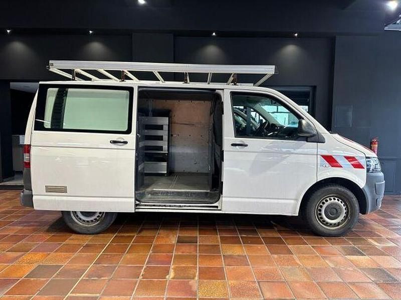 Second-hand VW T5 140 CP (102 kW) 2011 Alb Van