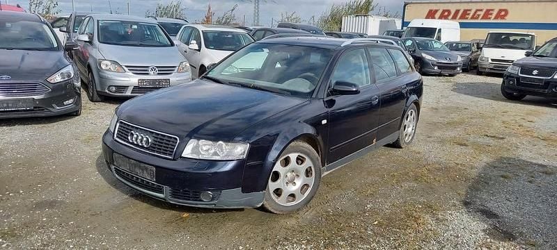 Schwarz Gebraucht 2003 Audi A4 Ambiente Kombi | 799 € (Superpreis) - Bild 1/4