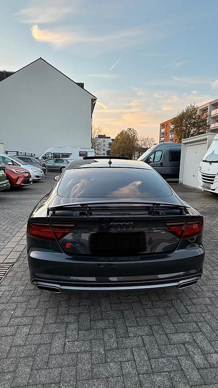 Gebraucht Audi A7 S-Line 326 PS (239 kW) 2016 Grau Kleinwagen