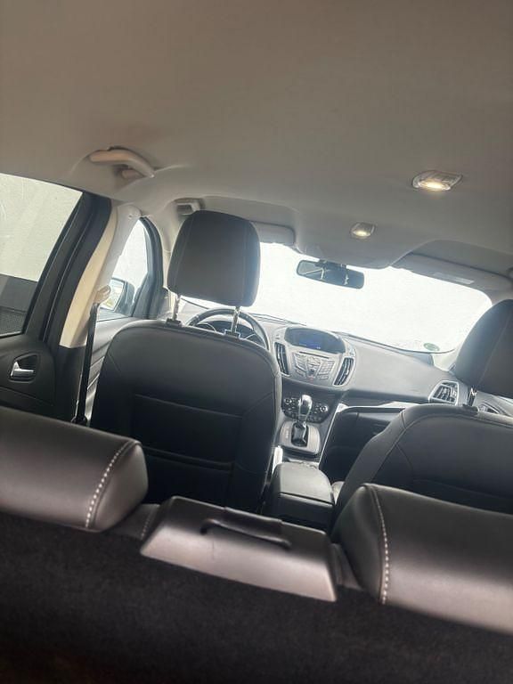 Gebraucht Ford Kuga Titanium 150 PS (110 kW) 2015 Silber SUV