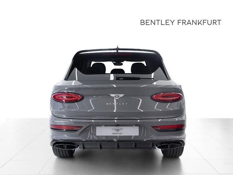 Gebraucht Bentley Bentayga 549 PS (403 kW) 2025 Gravity grey (grau) SUV