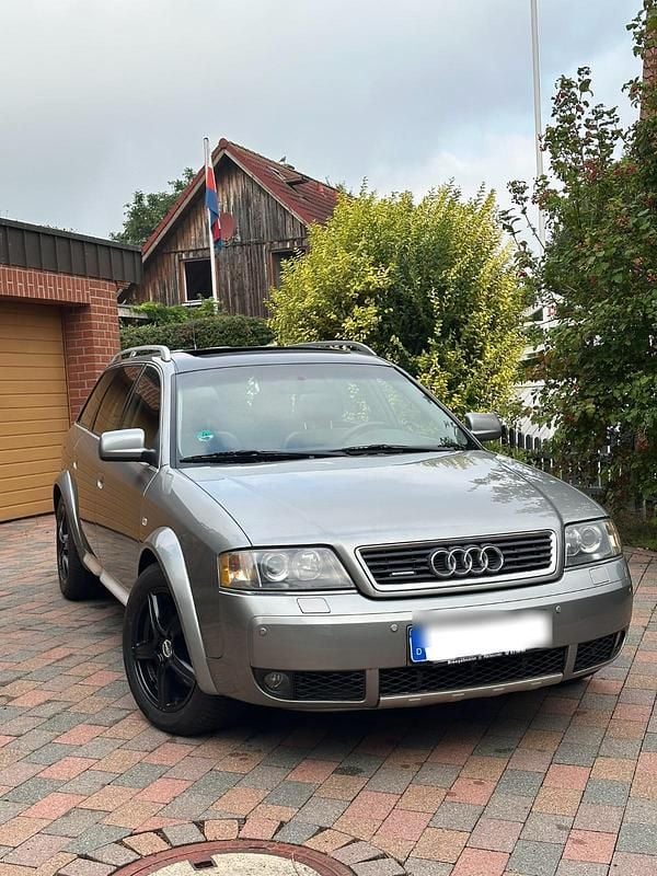 Grau Gebraucht 2004 Audi A6 Basis Kombi | 6.500 € - Bild 1/4