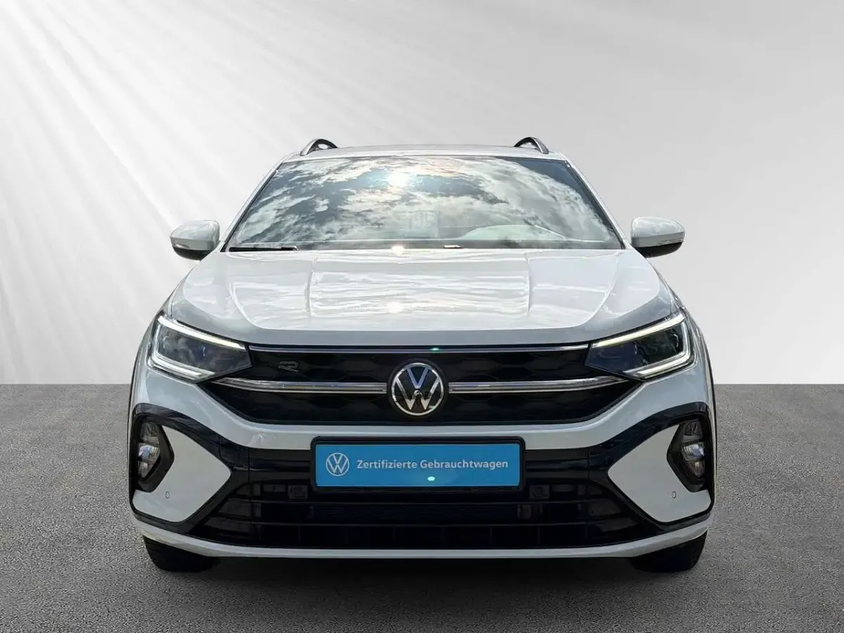 Gebraucht VW Taigo R-line 116 PS (85 kW) 2025 Weiß SUV