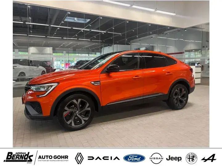 Valenciaorange metallic Gebraucht 2021 Renault Arkana R.S. SUV | 19.980 € (Fairer Preis) - Bild 1/4