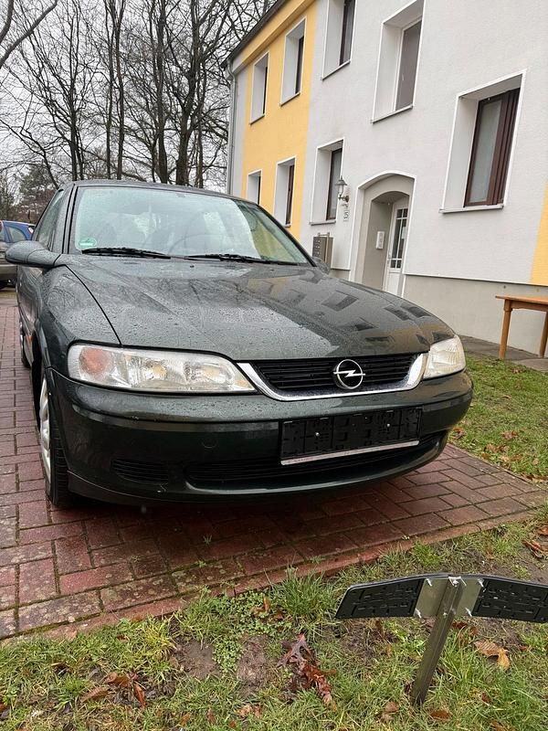 Gebraucht Opel Vectra 101 PS (74 kW) 2001 Limousine