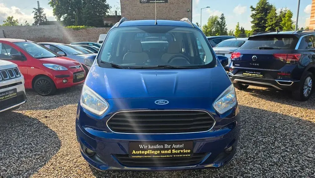 Gebraucht Ford Tourneo Courier Titanium 101 PS (74 kW) 2015 Blau Van / Kleinbus
