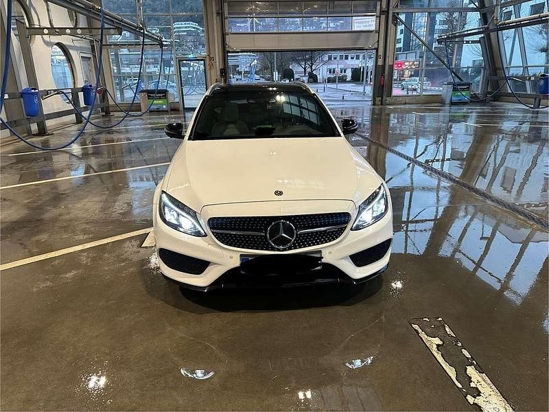 Gebraucht Mercedes C250 AMG line 204 PS (150 kW) 2016 Kombi
