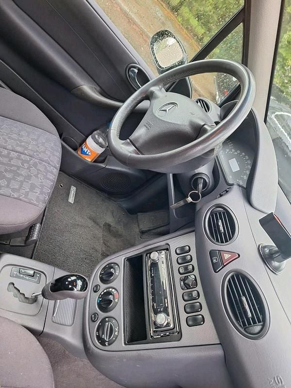 Gebraucht Mercedes A140 80 PS (58 kW) 2005 Schwarz Van / Kleinbus