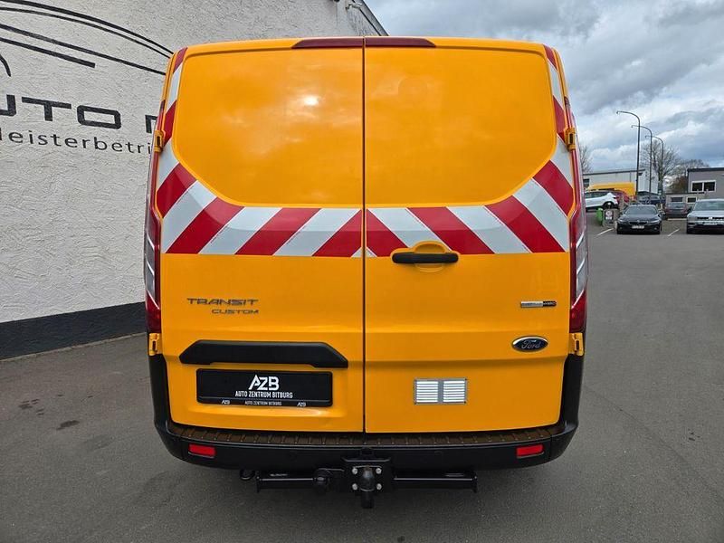 Gebraucht Ford Transit Custom 131 PS (96 kW) 2021 Orange Van / Kleinbus