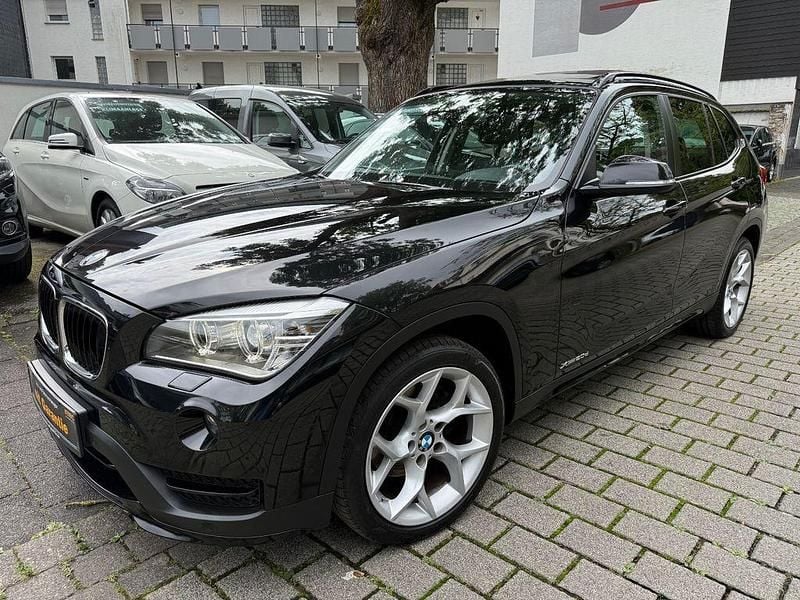 Schwarz Gebraucht 2015 BMW X1 Shadowline SUV | 15.950 € (Guter Preis) - Bild 1/4