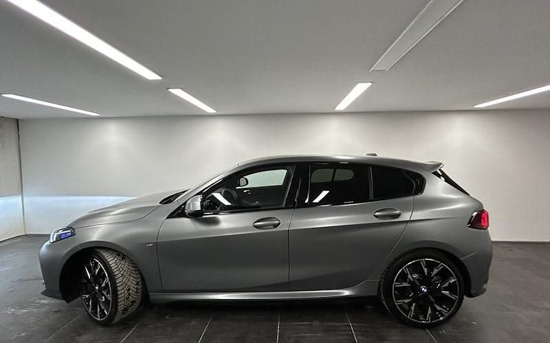 Gebraucht BMW 120 Efficient Dynamics 170 PS (125 kW) 2025 Grau Kleinwagen