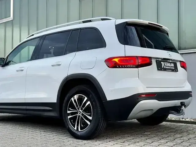 Gebraucht Mercedes GLB180 Style 116 PS (85 kW) 2023 Weiß SUV