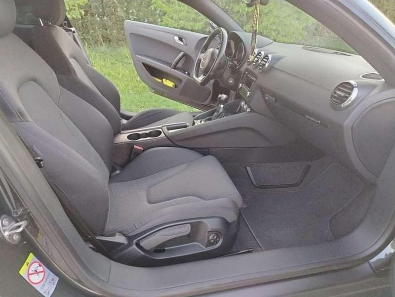 Second-hand Audi TT Ambition 170 CP (125 kW) 2012 Coupe