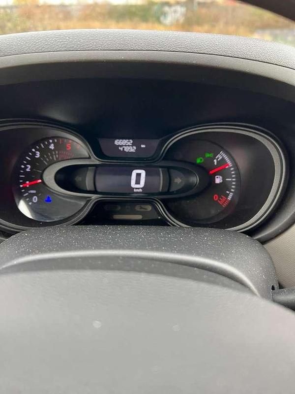 Gebraucht Renault Trafic 125 PS (91 kW) 2018 Schwarz Van / Kleinbus