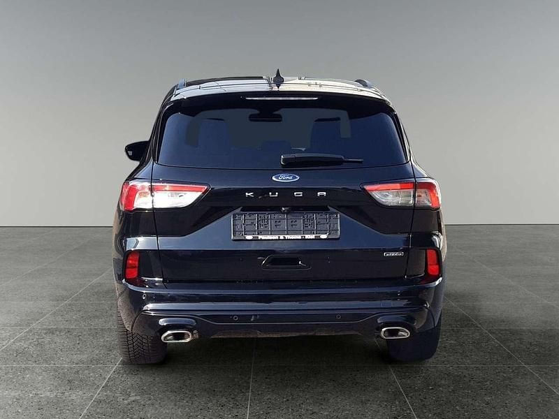 Gebraucht Ford Kuga ST-Line 224 PS (164 kW) 2022 Obsidianschwarz metallic SUV