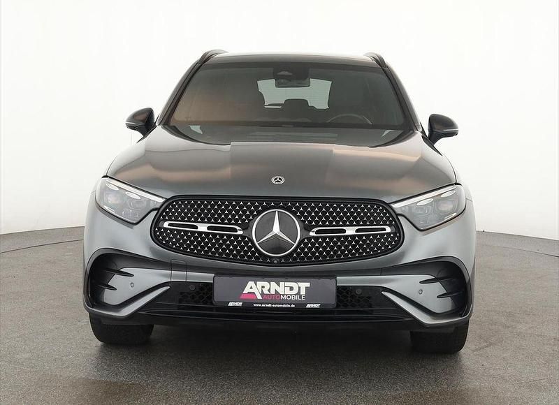 Gebraucht Mercedes GLC300 AMG Line Premium Plus 258 PS (189 kW) 2023 Grau SUV