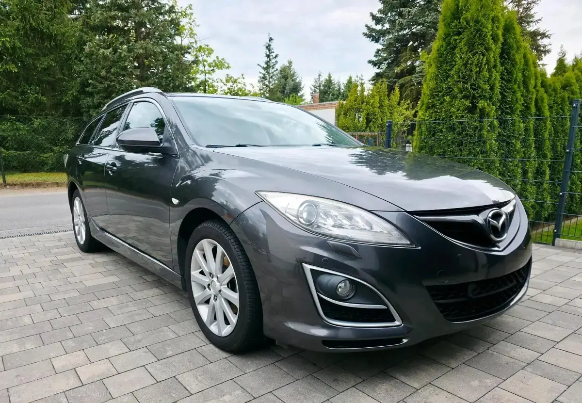Gebraucht Mazda 6 Exclusive-Line 163 PS (119 kW) 2011 Grau Kombi