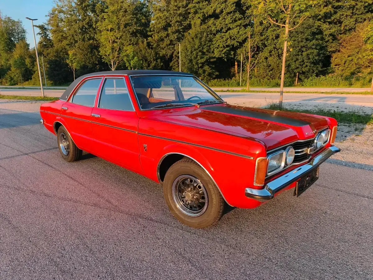 Gebraucht Ford Taunus 88 PS (64 kW) 1973 Rot Limousine