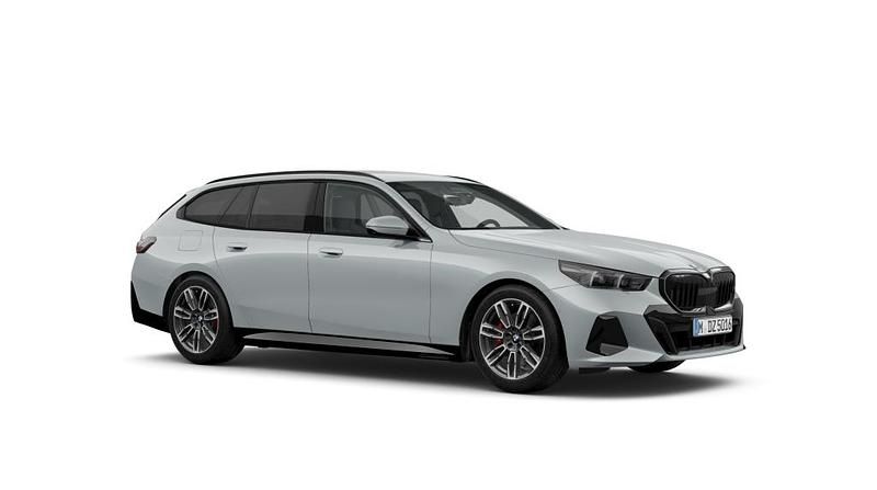 Neu BMW 520 M Sport 197 PS (144 kW) 2025 M brooklyn grau Kombi