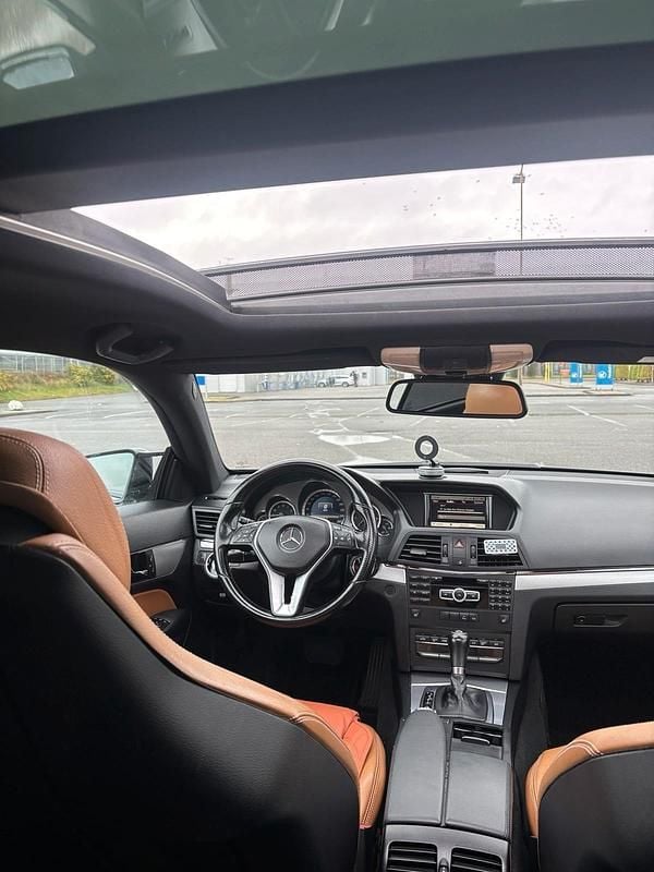 Gebraucht Mercedes E250 AMG line 204 PS (150 kW) 2012 Grau Coupé