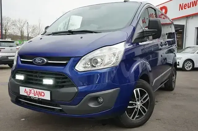 Second-hand Ford Transit Custom 131 CP (96 kW) 2017 Albastru Monovolum