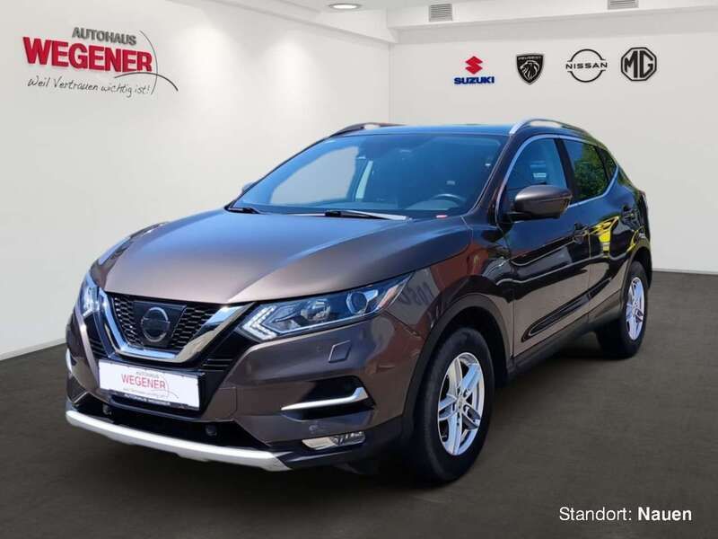 Brown m Gebraucht 2017 Nissan Qashqai N-Connecta SUV | 17.980 € (Etwas zu teuer) - Bild 1/4