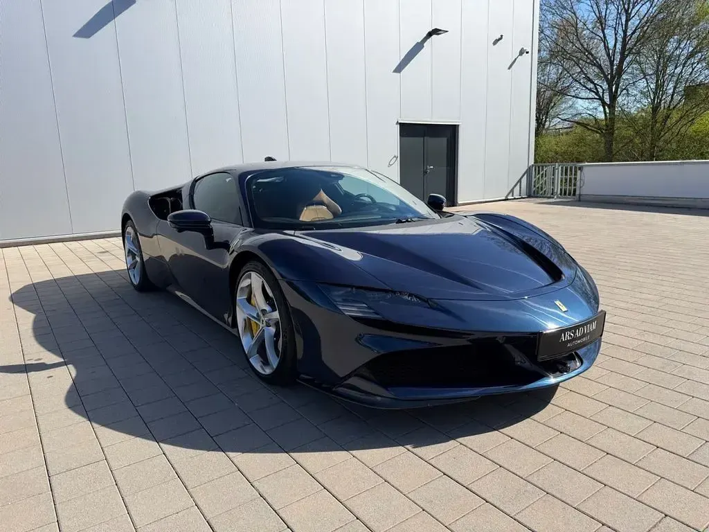 Second-hand Ferrari SF90 999 CP (734 kW) 2023 Albastru Coupe