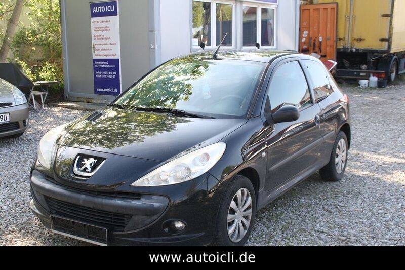 Schwarz Gebraucht 2011 Peugeot 206+ Urban Move Kleinwagen | 1.490 € (Superpreis) - Bild 1/4