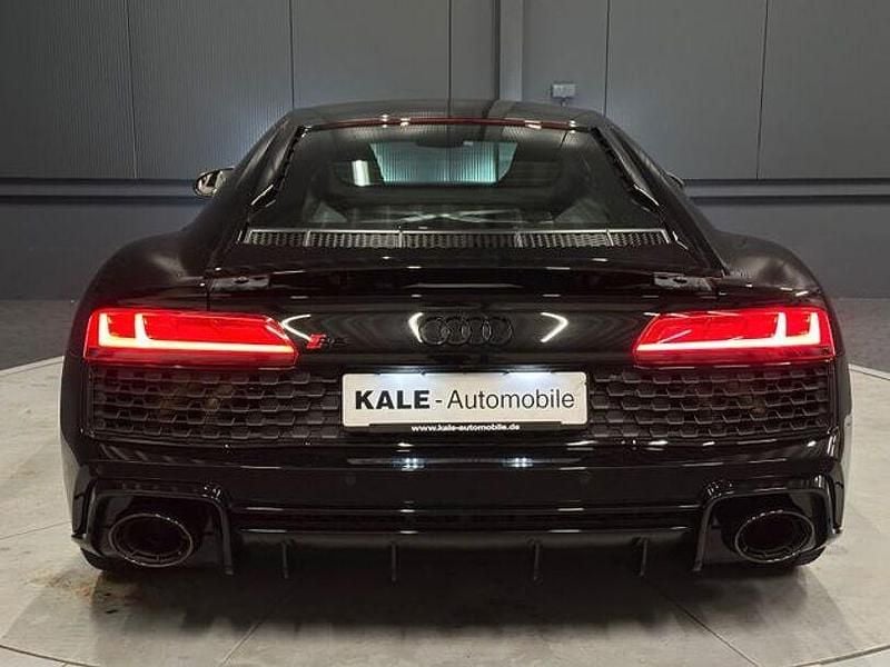 Gebraucht Audi R8 Coupé Performance 570 PS (419 kW) 2024 Mythosschwarz metallic Coupé