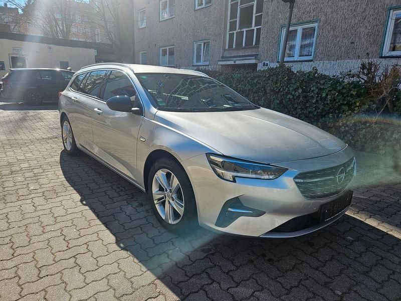Gebraucht Opel Insignia Elegance 174 PS (127 kW) 2021 Silber Kombi