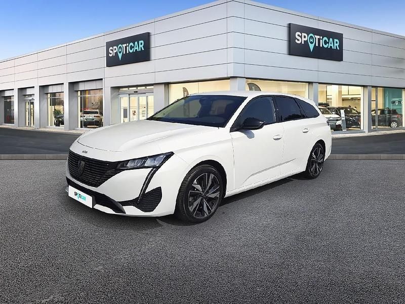 Weiß Gebraucht 2023 Peugeot 308 SW Allure Kombi | 17.190 € - Bild 1/1