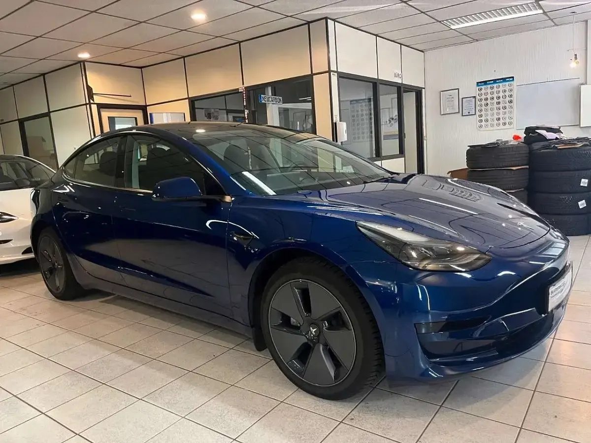 Occasion Tesla Model 3 208 kW (283 ch) 2022 Bleue Berline