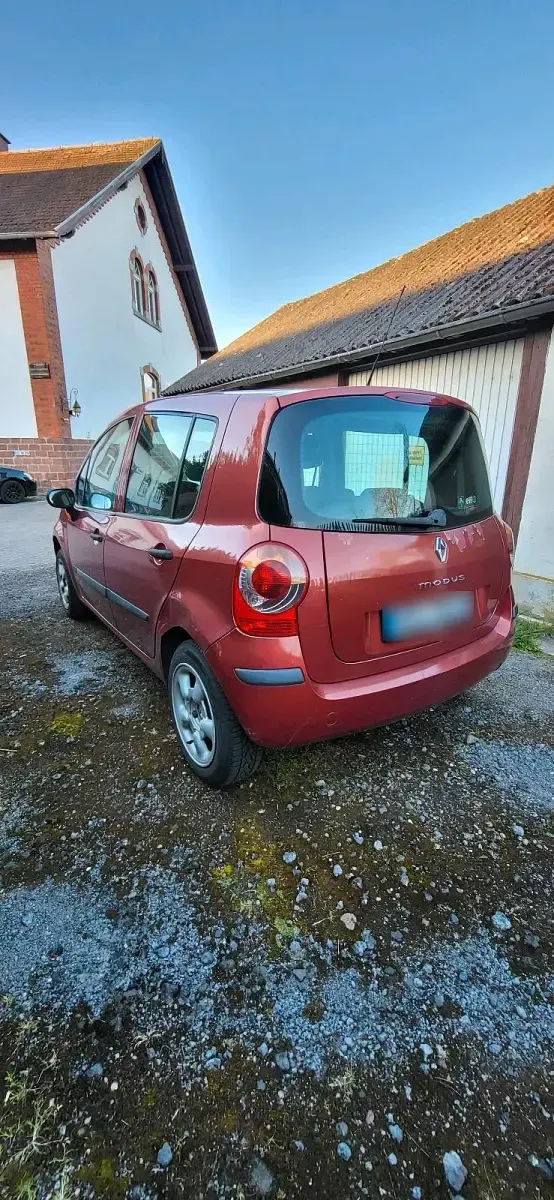 Gebraucht Renault Modus 75 PS (55 kW) 2004 Rot Van / Kleinbus