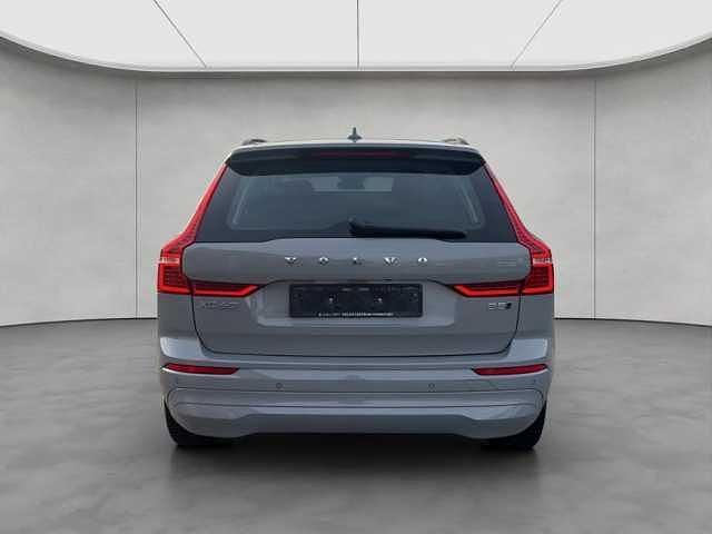 Gebraucht Volvo XC60 Core 250 PS (183 kW) 2024 Grau SUV
