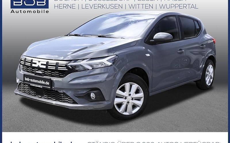 Gebraucht Dacia Sandero Expression 101 PS (74 kW) 2024 Grau Limousine