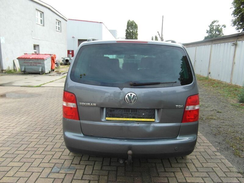 Gebraucht VW Touran 105 PS (77 kW) 2004 Silber Van / Kleinbus