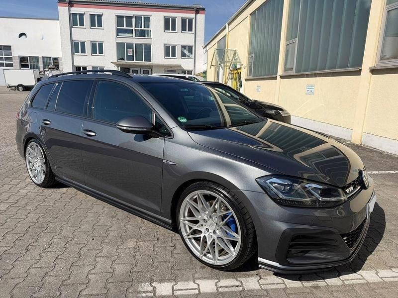Gebraucht VW Golf VII GTD 184 PS (135 kW) 2018 Grau Kombi