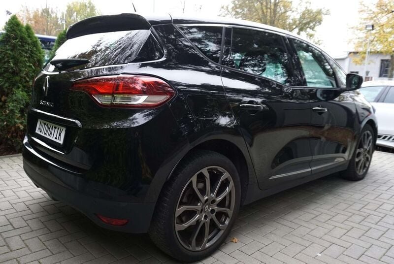 Gebraucht Renault Scénic IV Experience 110 PS (80 kW) 2017 Sternenschwarz Van / Kleinbus