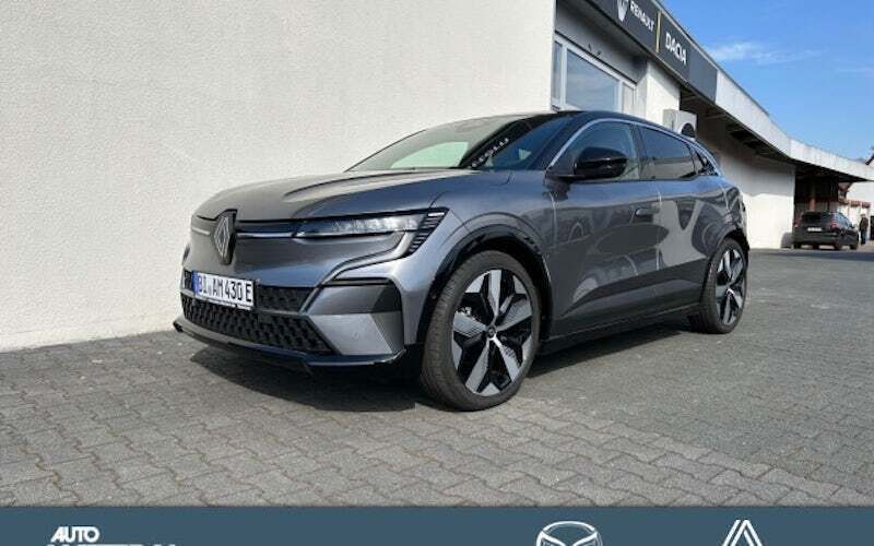 Grau Neu 2024 Renault Mégane Techno Limousine | 37.990 € - Bild 1/2