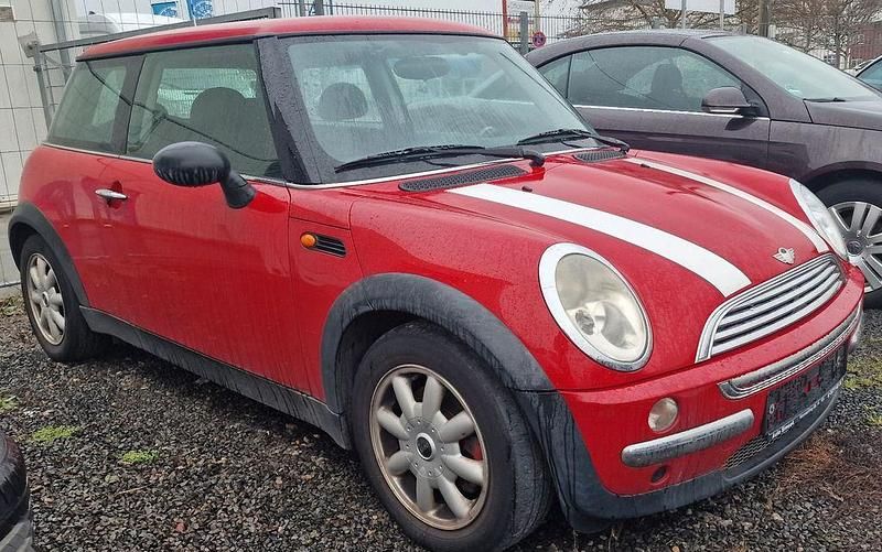Gebraucht Mini ONE 90 PS (66 kW) 2003 Rot Kleinwagen