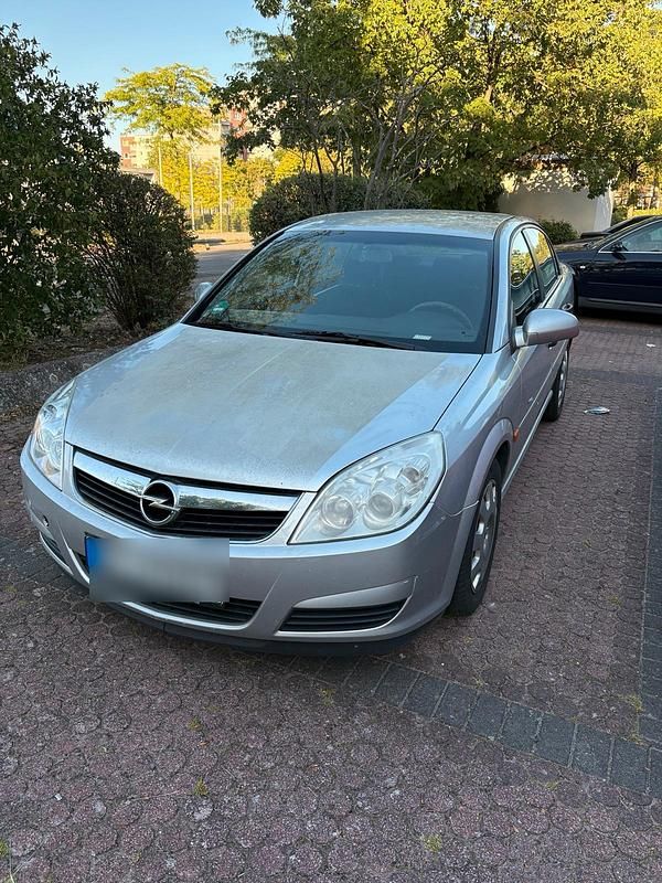 Grau Gebraucht 2007 Opel Vectra Limousine | 999 € (Superpreis) - Bild 1/4