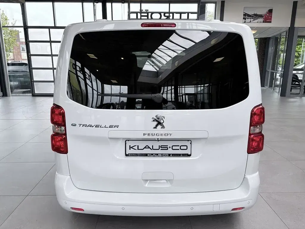 Gebraucht Peugeot e-Traveller 100 kW (136 PS) 2022 Weiß Van / Kleinbus