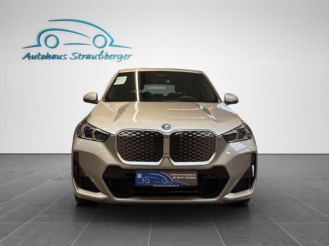 Gebraucht BMW iX1 M Sport 230 kW (313 PS) 2025 Silberkeine angabe SUV