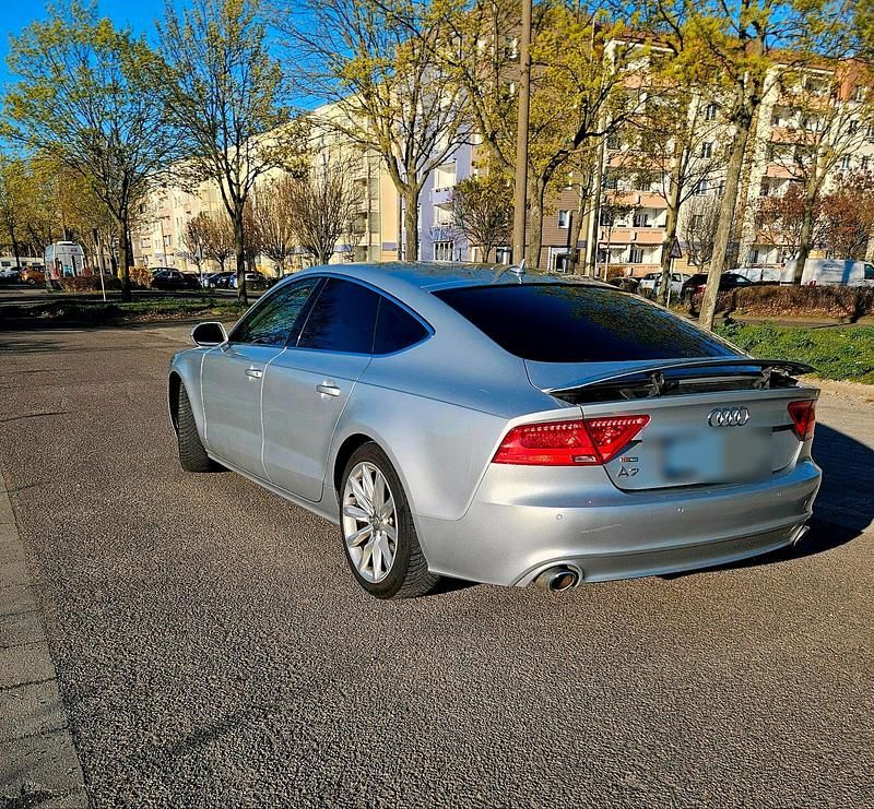 Gebraucht Audi A7 Sportback 204 PS (150 kW) 2013 Grau Kleinwagen