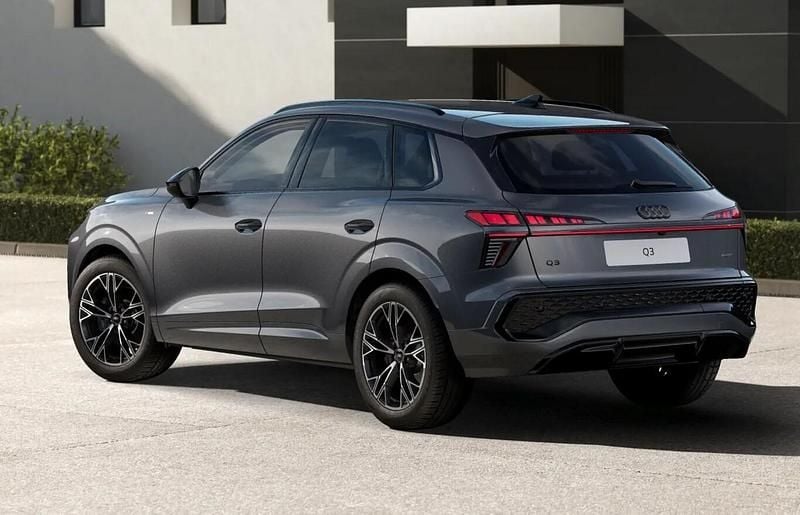 Neu Audi Q3 S-Line 265 PS (194 kW) 2025 Daytonagrau perleffekt SUV