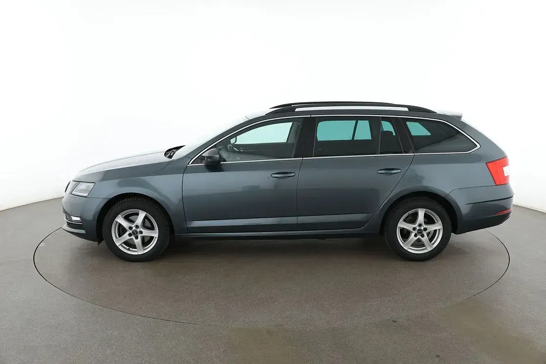 Gebraucht Skoda Octavia Style 150 PS (110 kW) 2019 Grau Kombi