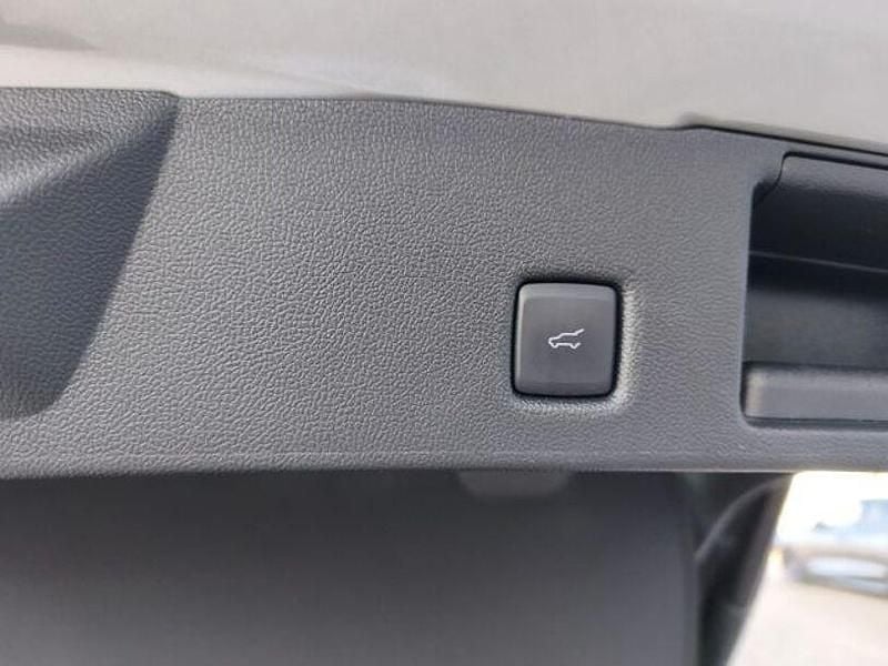 Gebraucht Ford Kuga Active X 242 PS (177 kW) 2025 Silber SUV