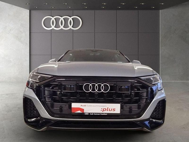 Gebraucht Audi Q8 Ambiente 286 PS (210 kW) 2025 Satellitsilber metallic/satell SUV