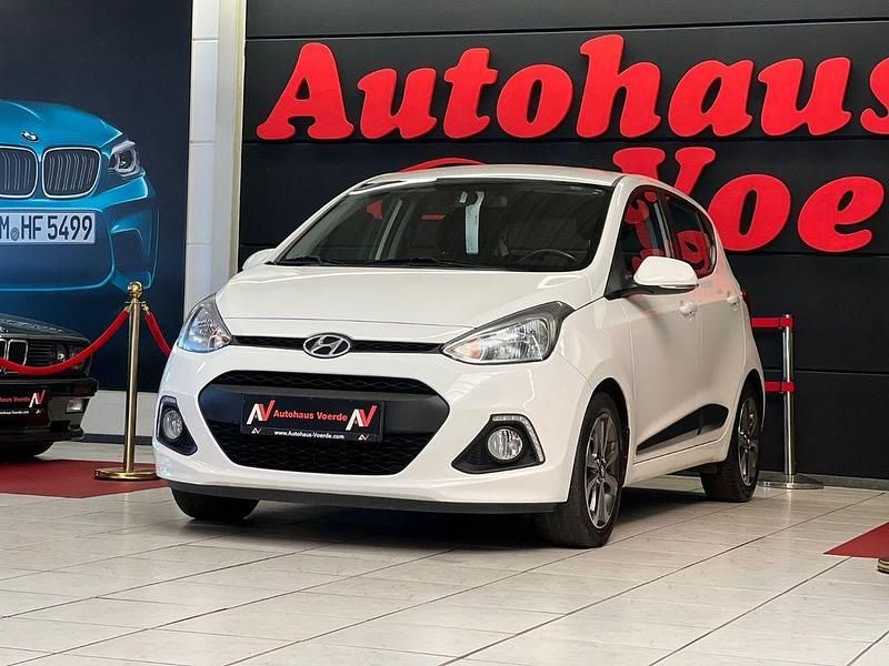 Gebraucht Hyundai i10 Edition 67 PS (49 kW) 2014 Weiß Kleinwagen