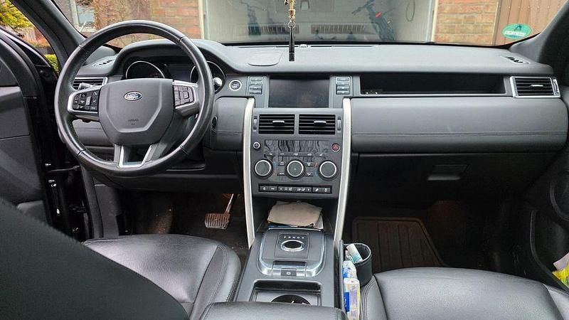 Gebraucht Land Rover Discovery Sport R-Dynamic 150 PS (110 kW) 2019 Schwarz SUV